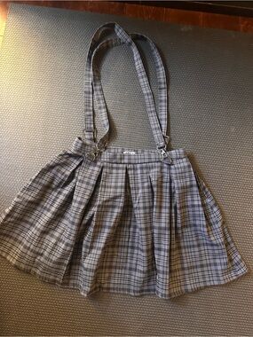 Hot Topic Gray Plaid Suspender Schoolgirl Skirt